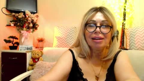 SusiexNoreen online show from July 28, 11:17 am