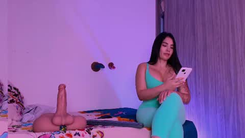 Andrea online show from June 28, 6:47 pm