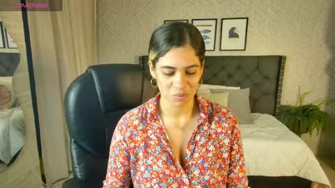   online show from January 6, 12:46 pm