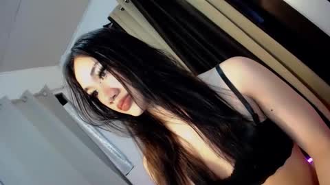 susie online show from February 13, 7:03 am