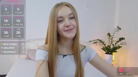 Suzi online show from October 4, 2:11 pm