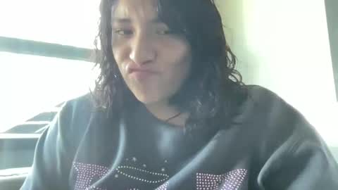 Suzy online show from November 25, 9:48 pm