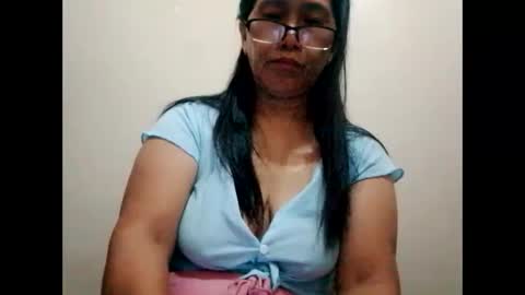 suzzie_hot online show from February 22, 8:05 pm