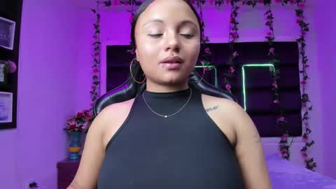 Snapshot of sweelanna chatting on October 23, 2:39 am sweet ana online show from October 23, 2:39 am
