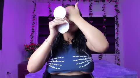 sweet ana  online show from December 14, 1:33 am