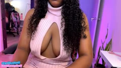 Evangeline online show from February 3, 7:18 pm