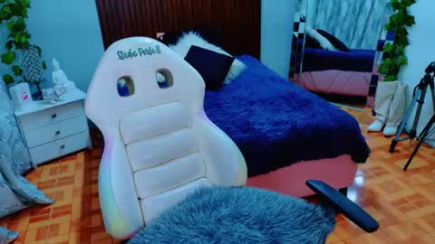 sweet__thang online show from June 11, 12:32 am