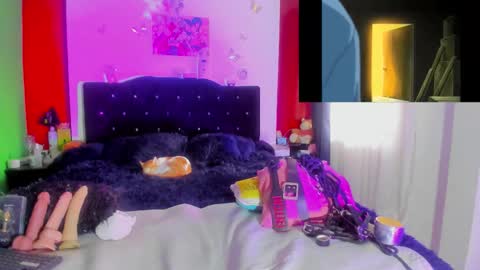 sweet_allison04 online show from March 5, 12:23 pm