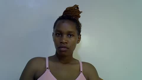 Snapshot of sweet_brown9 chatting on September 9, 7:02 pm sweet_brown9 online show from September 9, 7:02 pm
