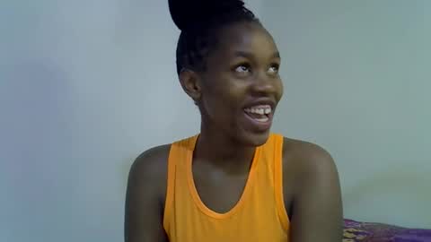 Snapshot of sweet_brown9 chatting on October 6, 7:03 am sweet_brown9 online show from October 6, 7:03 am