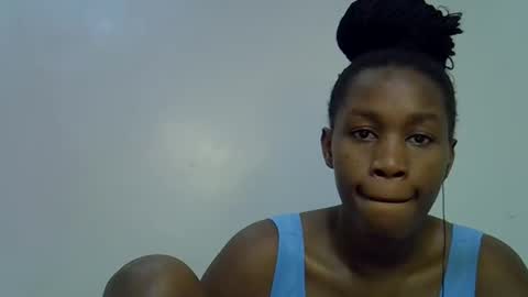 Snapshot of sweet_brown9 chatting on October 18, 10:07 am sweet_brown9 online show from October 18, 10:07 am