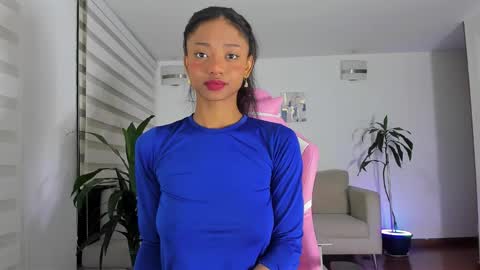 sweet_brunette88 online show from January 27, 12:12 am