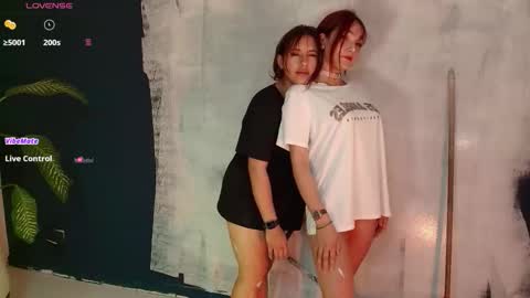 Snapshot of sweet_cami1 chatting on October 9, 12:15 am Camila online show from October 9, 12:15 am