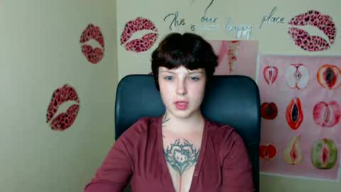 Ivy online show from July 2, 6:47 pm
