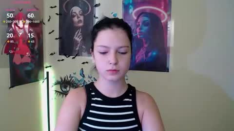 Ivy online show from October 26, 7:37 am