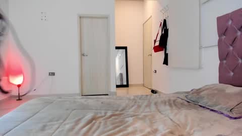 Hi Im Lia Your dreams came true  online show from February 14, 4:20 pm