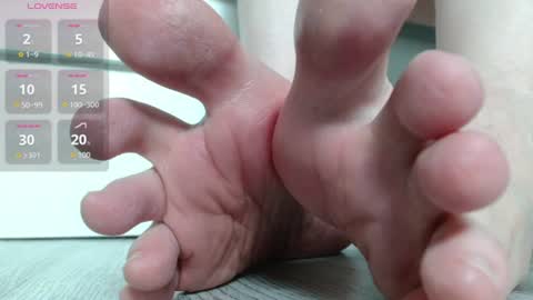 sweet_lilbunny online show from July 30, 5:36 pm