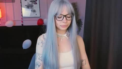 Lucy online show from February 20, 6:37 am