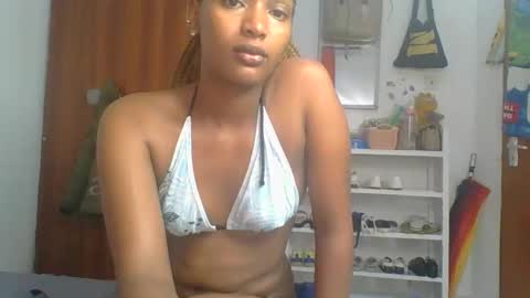 Linda online show from April 29, 2:37 am