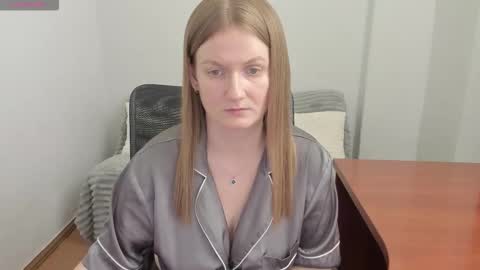 Mila online show from March 17, 6:23 pm