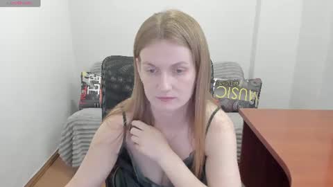 Mila online show from June 16, 4:08 pm