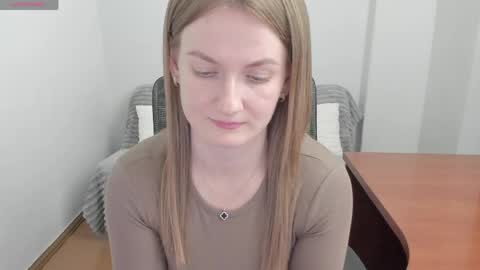 Mila online show from May 1, 5:16 pm