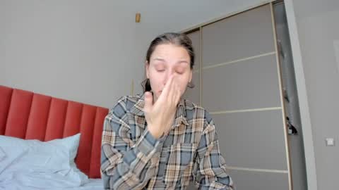 Sofi online show from January 12, 3:49 am