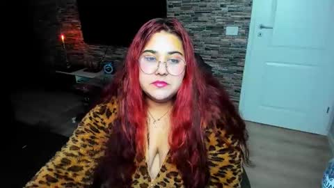 sweet_moommy online show from November 20, 1:17 am