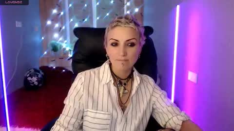 sweet_n_strong online show from November 7, 1:38 pm