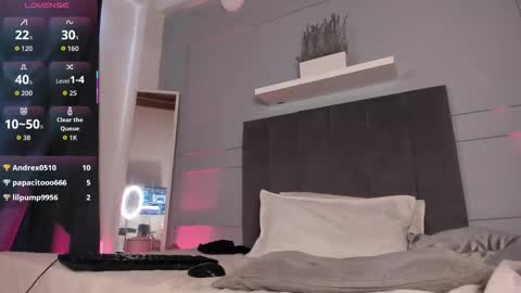 sea  online show from September 20, 3:54 pm