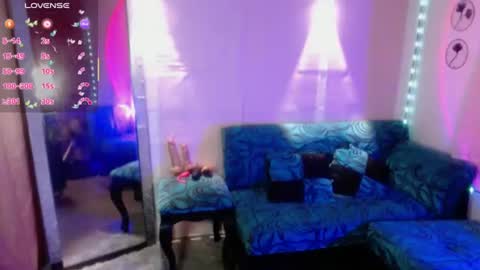susy 222 online show from June 13, 12:30 am
