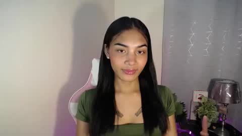 Trisha online show from November 14, 2:28 pm