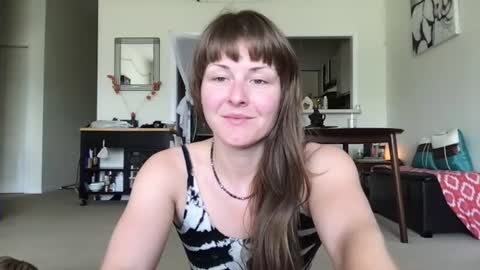 Heidi Brenner - Please check bio for schedule  FAQ online show from June 21, 4:55 pm