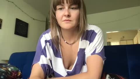 Heidi Brenner - Please check bio for schedule  FAQ online show from July 8, 8:33 pm