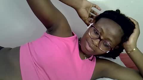 sweet_zarah online show from April 29, 2:48 am