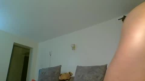 Snapshot of sweetass_02 chatting on March 2, 10:56 pm bianca online show from March 2, 10:56 pm