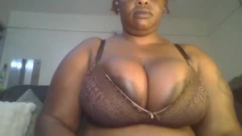 sweetbaby46 online show from February 25, 3:38 am