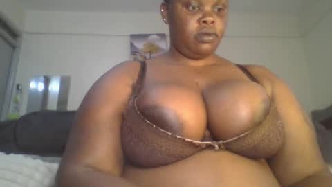 sweetbaby46 online show from December 14, 1:06 pm