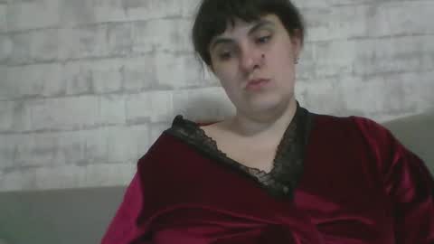 sweetbesty5322 online show from March 19, 7:40 pm