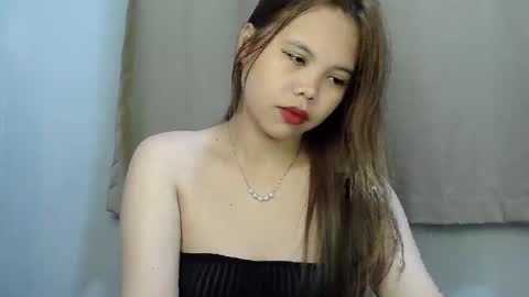 Snapshot of sweetbianca25 chatting on February 9, 11:14 am sweetbianca25 online show from February 9, 11:14 am