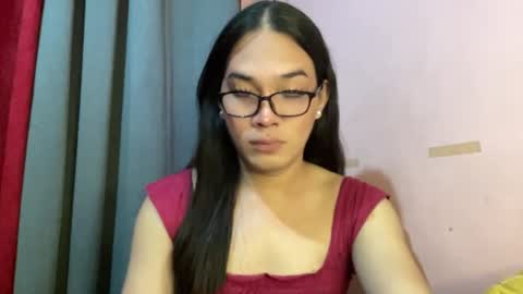 sweetgirl_rhainexxx online show from March 15, 2:57 am
