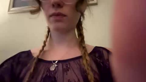 sweetgirlls online show from January 12, 11:43 pm