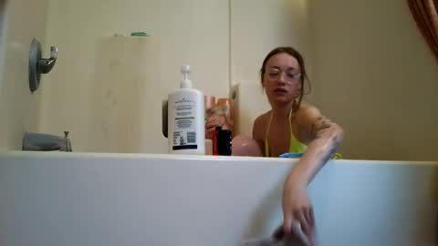 sweetgirlls online show from May 20, 11:46 pm