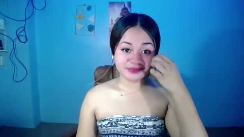 sweethotlove_xoxo online show from December 5, 7:08 am