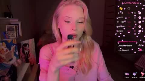 Snapshot of sweetielis chatting on September 27, 6:04 pm sweetie Lisa3 online show from September 27, 6:04 pm