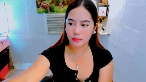 Snapshot of sweetienicole chatting on October 5, 3:22 am Nicole online show from October 5, 3:22 am
