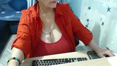 Rebeka online show from February 12, 4:30 pm