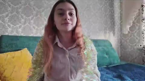 sweetliaison online show from December 15, 7:24 am