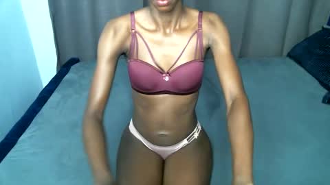 sweetlilly2540 online show from October 30, 7:26 pm