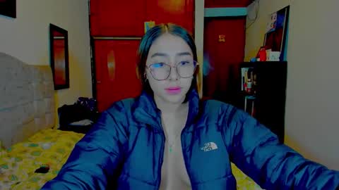 Maddie online show from March 20, 1:21 am